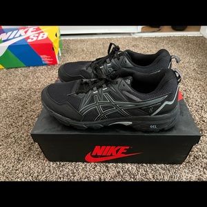 asics gel venture 10.5